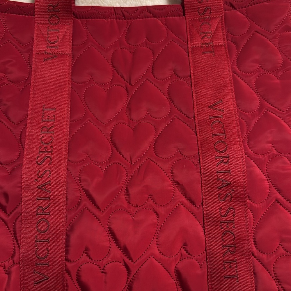 New with tags hearts 💕 Victoria Secert back - Picture 2 of 9